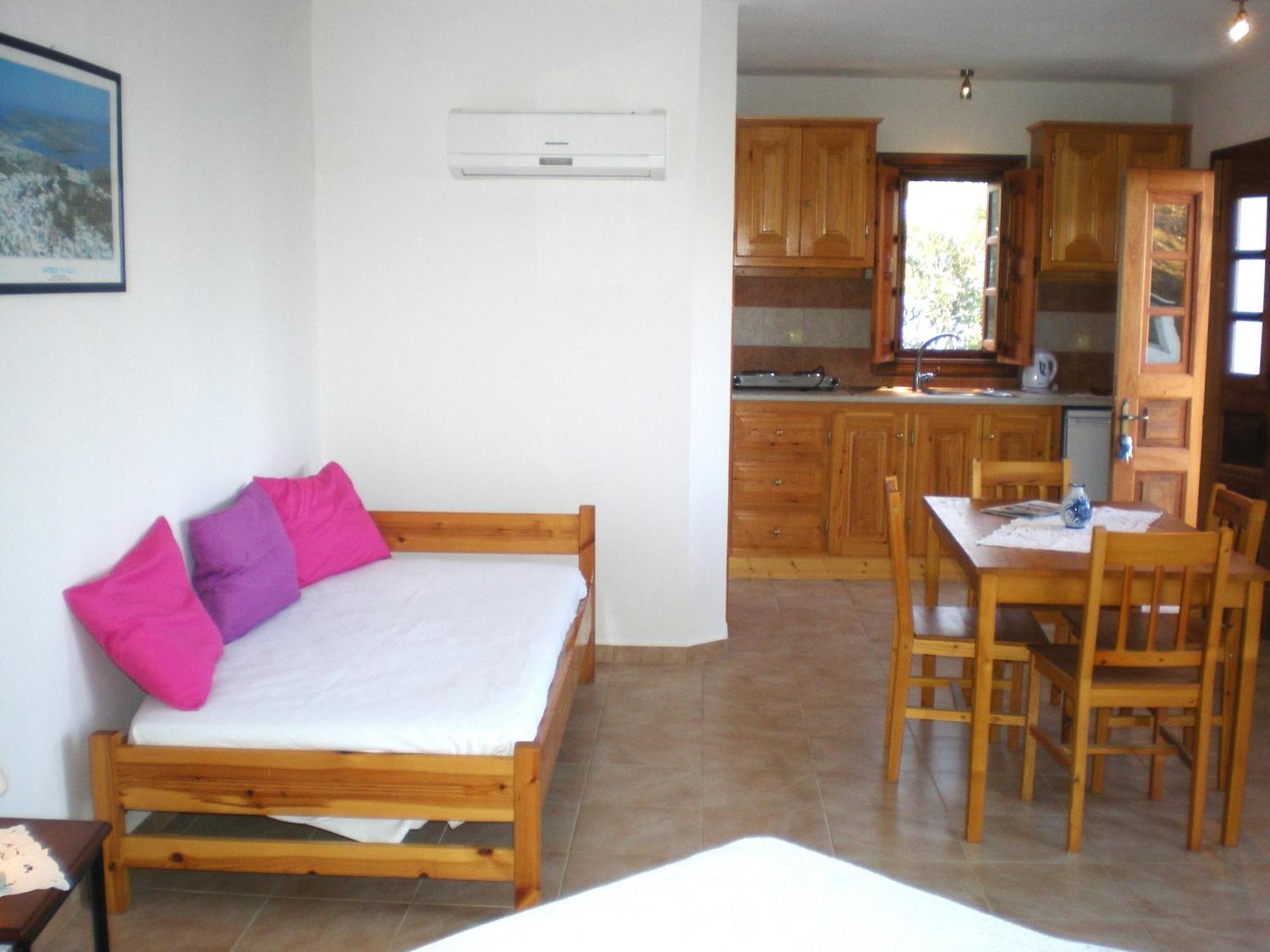 Patmos Garden Sea Apartment Grikos Bay  Exterior photo