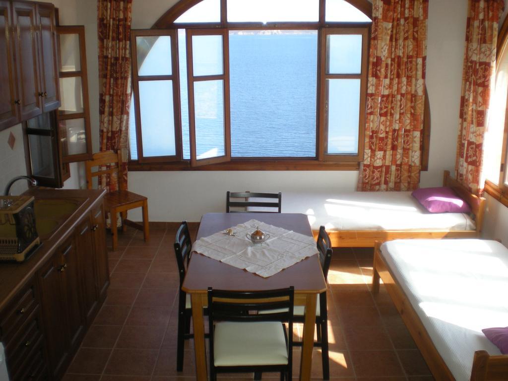 Patmos Garden Sea Apartment Grikos Bay  Exterior photo
