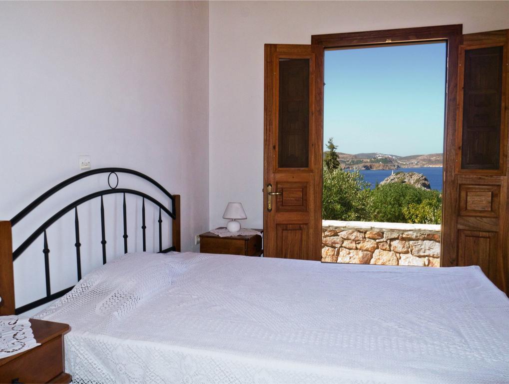 Patmos Garden Sea Apartment Grikos Bay  Exterior photo